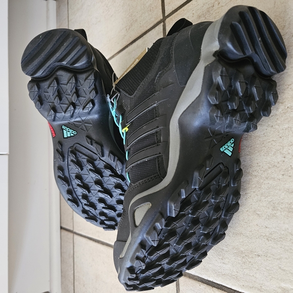Adidas Gore-Tex Waterproof Hiking Shoes - Picture 6 of 7